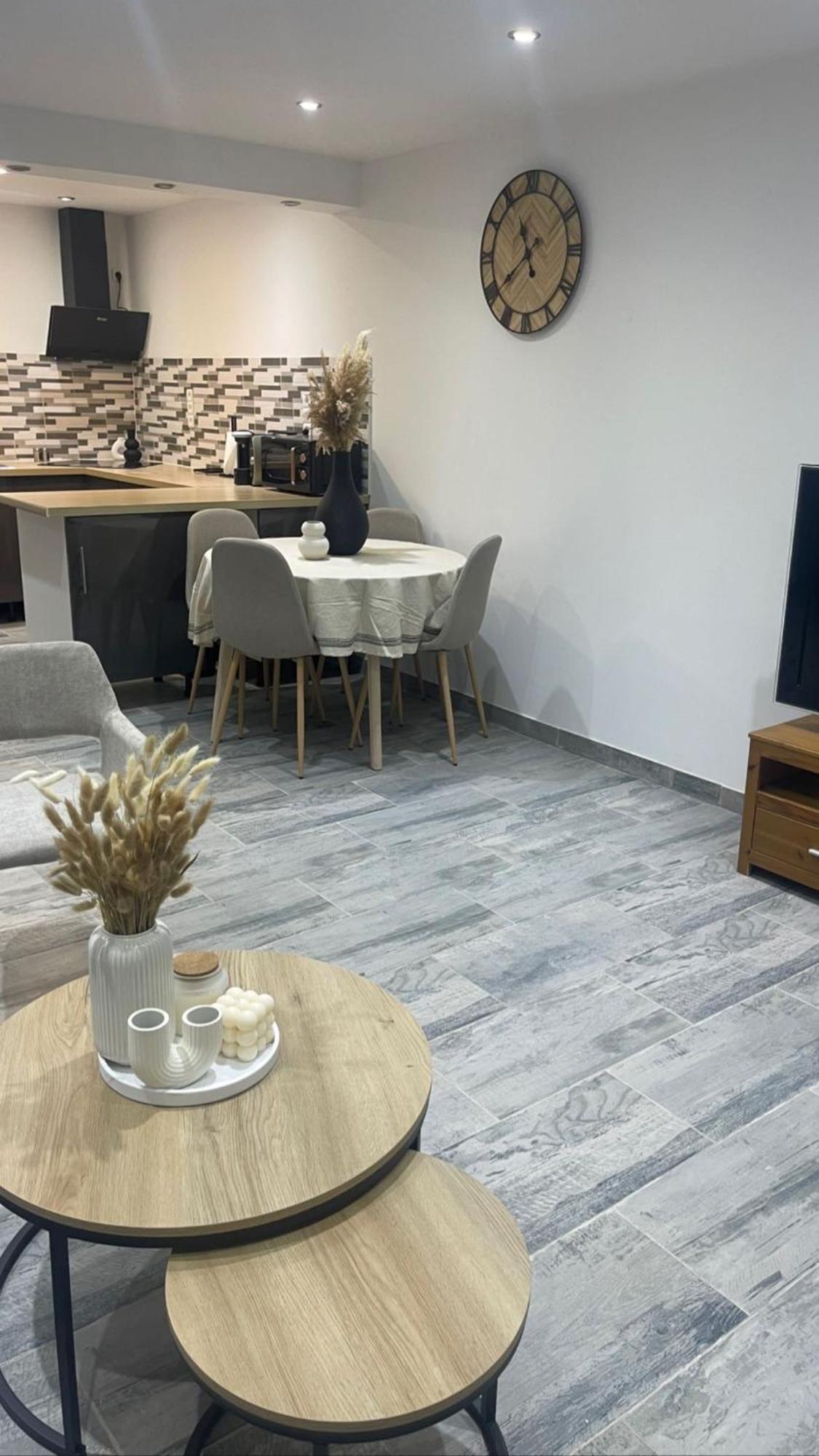 Appartement Neuf マルセイユ エクステリア 写真