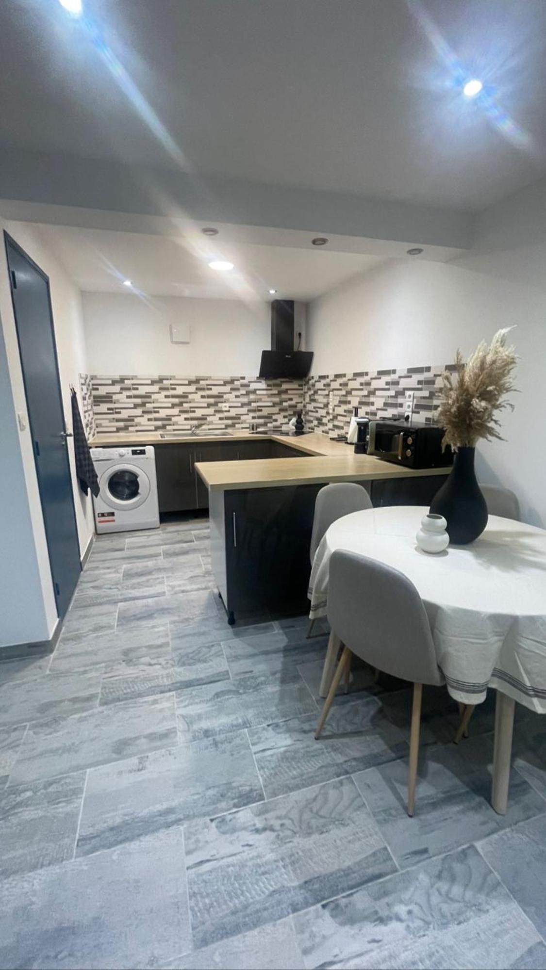 Appartement Neuf マルセイユ エクステリア 写真